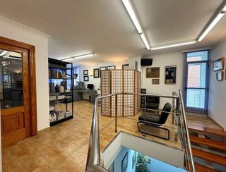 Local comercial en alquiler en Corrales de Buelna (Los)