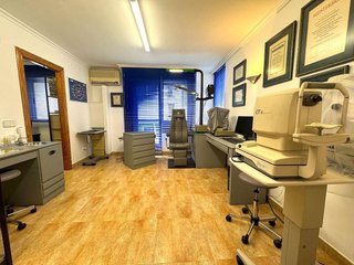 Local comercial en alquiler en Corrales de Buelna (Los)