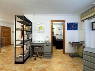Local comercial en alquiler en Corrales de Buelna (Los)