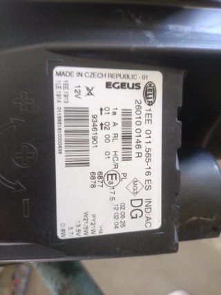 Faro Delantero Vivaro/Trafic 26010-0146R
