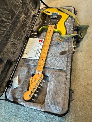 Fender American Ultra II Stratocaster HSS