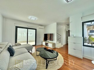 Chalet en venta en Almijara - Capistrano - Cueva de Nerja en Nerja
