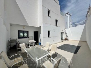 Chalet en venta en Almijara - Capistrano - Cueva de Nerja en Nerja