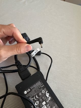Fuente alimentacion LG 65W