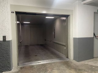 Garaje en venta en Casco Histórico en Alcalá de Henares