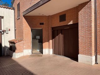 Garaje en venta en Casco Histórico en Alcalá de Henares