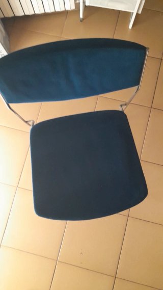 6 Sillas de Tela y Metal Azules
