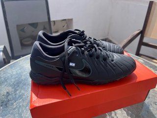 Botines Nike Tiempo Legend 10 Academy TF