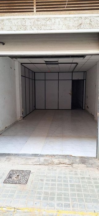 Local comercial en venta en Benetússer