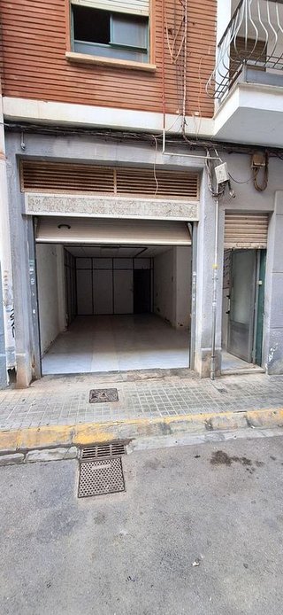 Local comercial en venta en Benetússer