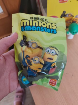 Figura Minions & Monsters Burger King