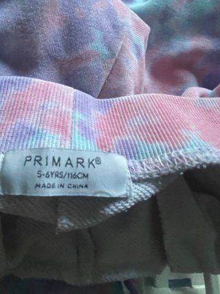 Pantaloni tie-dye con scritta