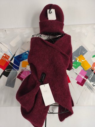 Conjunto Zara Gorro y Bufanda Talla Única
