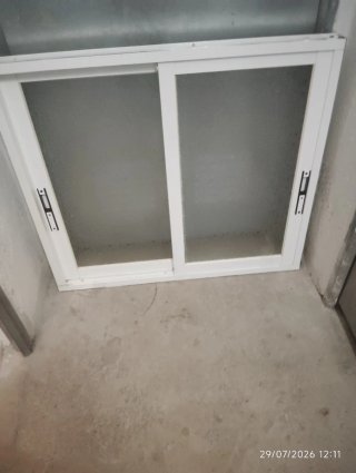 Ventana corredera de aluminio 80de altoy90deancho