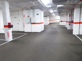 Garaje en venta en Castrillón