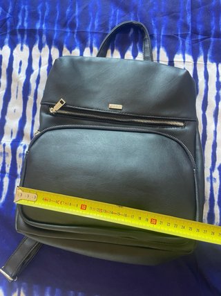 Mochila polipiel negra