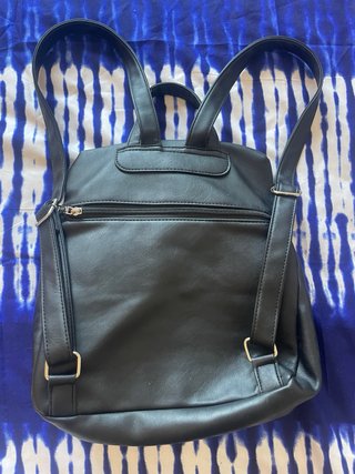 Mochila polipiel negra
