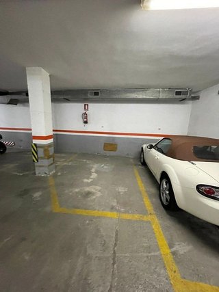 Garaje en venta en Gorg - Pep Ventura en Badalona