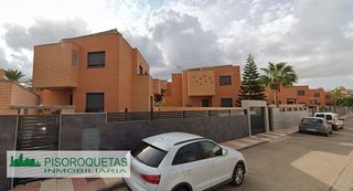Chalet en venta en Las Salinas en Roquetas de Mar