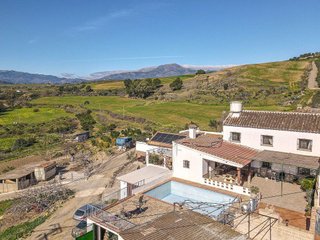 Casa adosada en venta en Coín
