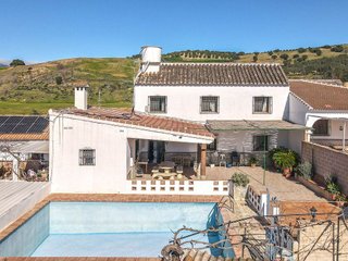 Casa adosada en venta en Coín