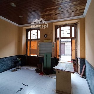 Local comercial en alquiler en Ponteareas