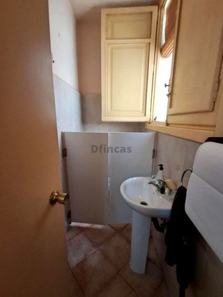 Local comercial en alquiler en Ensanche en Teruel