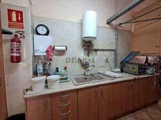 Local comercial en alquiler en Ensanche en Teruel