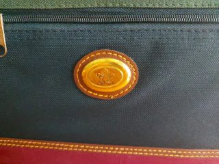 Maletín de viaje vintage negro y verde