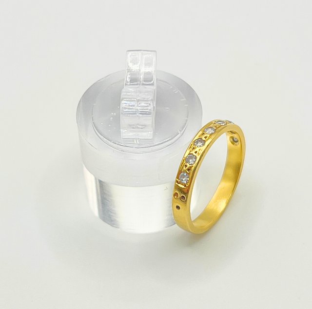 Anillo Oro 18k Circonitas 2.80 gr.