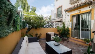 Casa pareada en venta en Bello Horizonte-Lindasol en Marbella
