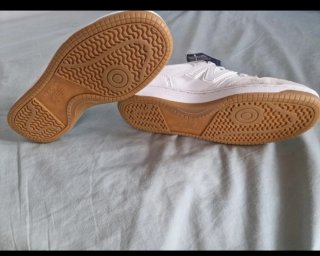 Deportivas New Balance Unisex Blancas/Beige