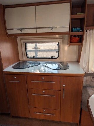 Caravana Caravelair Venicia 480