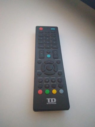 TD SYSTEMS 32 HD Android TV