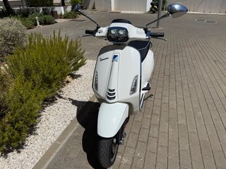 Vespa Sprint S 2024 Blanca