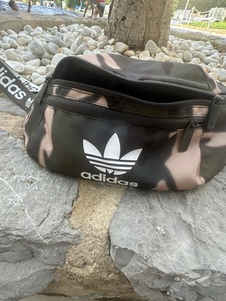 Riñonera Adidas Camuflaje Beige y Verde