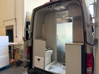 Volkswagen Crafter L3 Camper Van a estrenar 2025
