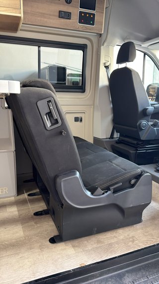 Volkswagen Crafter L3 Camper Van a estrenar 2025