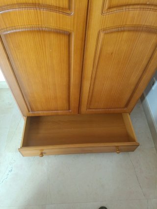 Armario de madera estilo provenzal