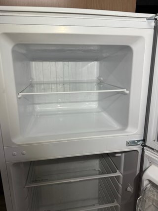 Nevera con congelador nueva