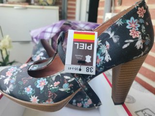 Zapatos de tacón de piel talla 38