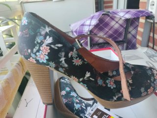 Zapatos de tacón de piel talla 38