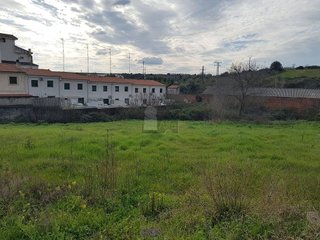 Terreno en venta en Coria