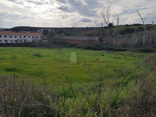 Terreno en venta en Coria