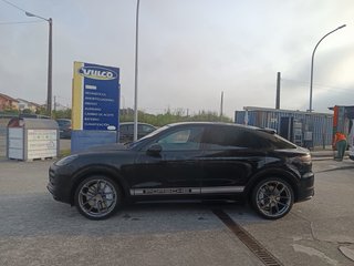 Porsche Cayenne coupe 2020