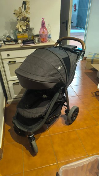 Silla de paseo Joie Signature