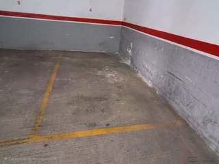Garaje en venta en Picassent
