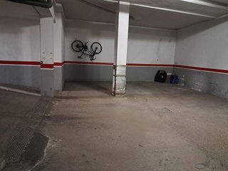 Garaje en venta en Picassent