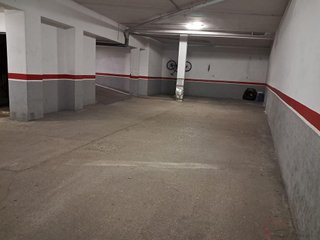 Garaje en venta en Picassent
