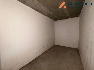 Garaje en venta en Zuera